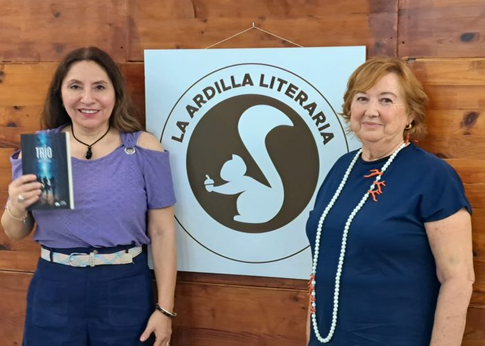 Con la escritora Irene Estrada